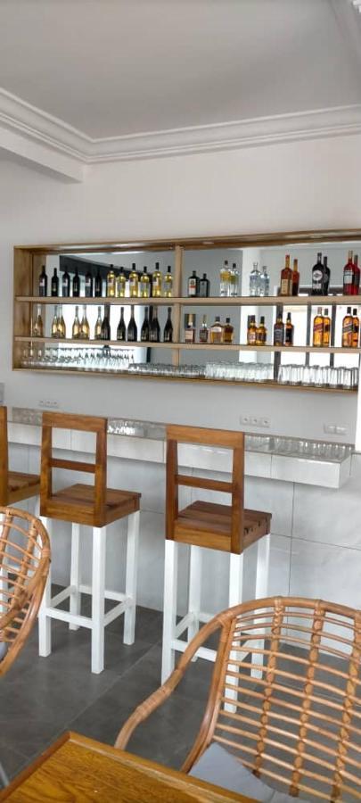 Hotel Marbella Lomé Kültér fotó